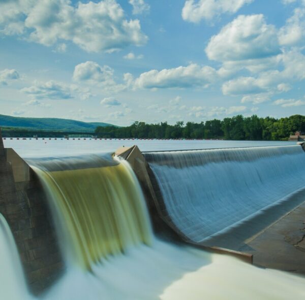 american-public-power-association-FUeb2npsblQ-unsplash-2